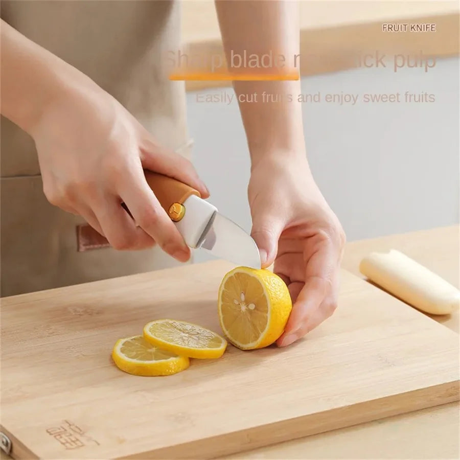 2-in-1 Peeler & Knife