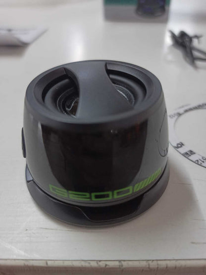Wireless Portable Magnetic Speaker